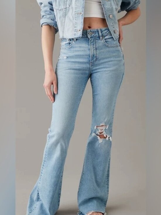 Denim - AMERICAN EAGLE Sz 16 Super High Rise Flare Distressed Light Wash Jeans NEW